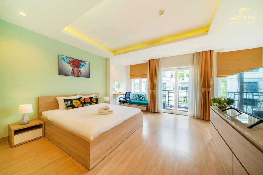 Deluxe Apartment
