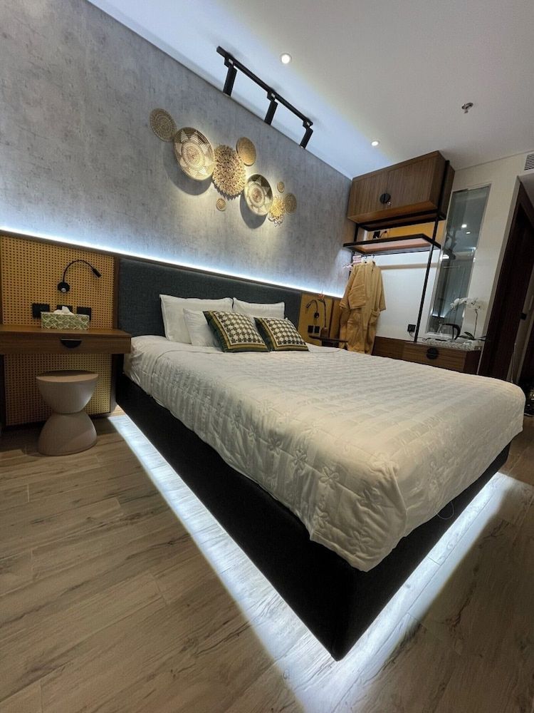 Thu - Apec Mandala Phú Yên Deluxe Double Room, Balcony, City View 7