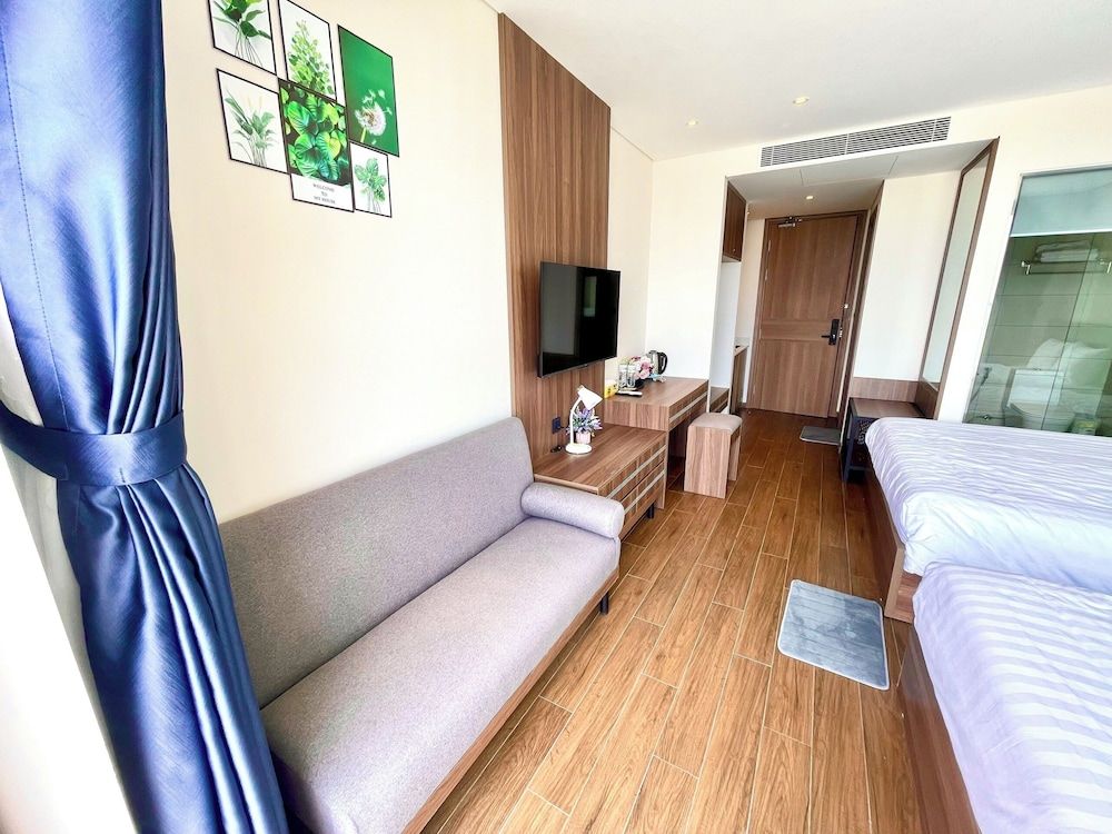 Thu - Apec Mandala Phú Yên Deluxe Quadruple Room, Balcony, Sea View 5