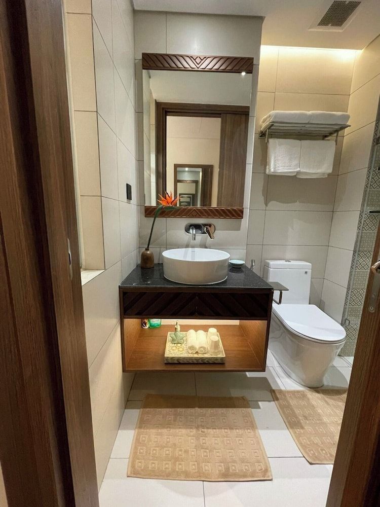 Thu - Apec Mandala Phú Yên Deluxe Double Room, Balcony, City View 12