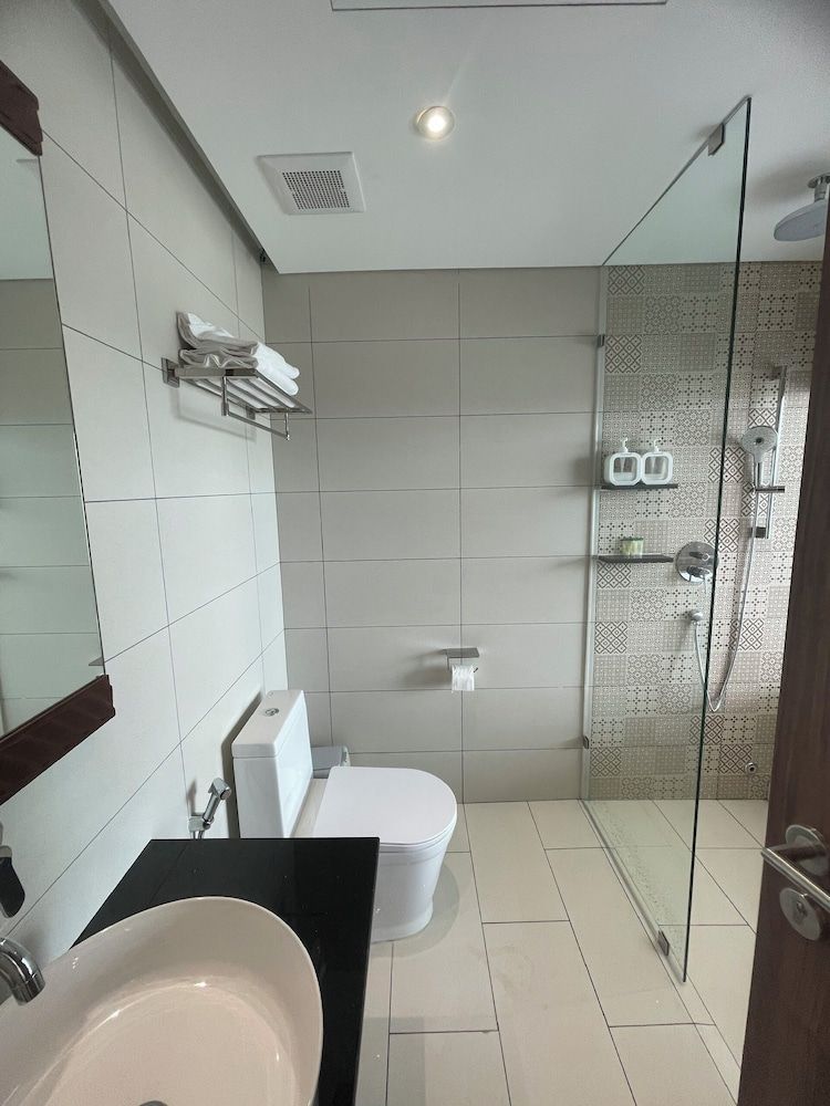 Thu - Apec Mandala Phú Yên Deluxe Double Room, Balcony, Sea View 9