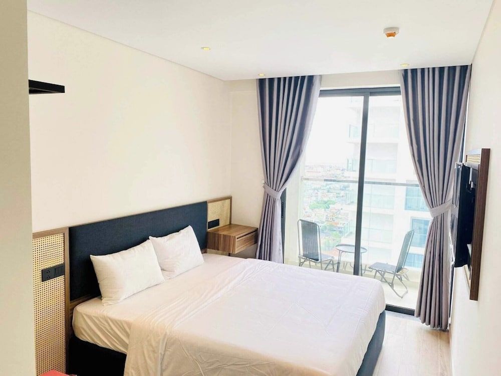 Thu - Apec Mandala Phú Yên Deluxe Double Room, Balcony, City View 2