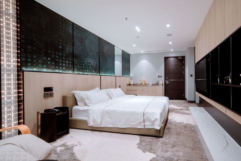 X-Digital Hotel Premium Suite, 1 King Bed, Non Smoking, Balcony 3