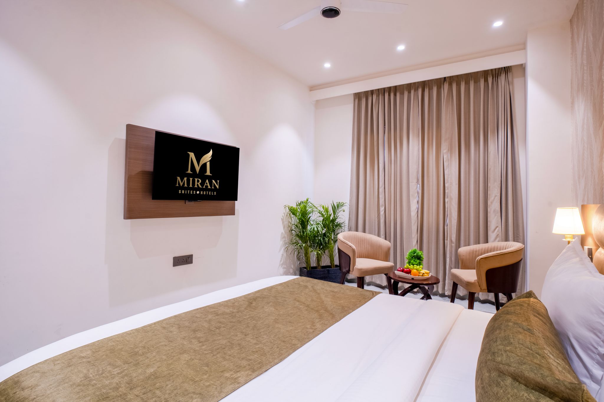  Miran Hotel & Suites - Mathura Road Faridabad Deluxe Room 3