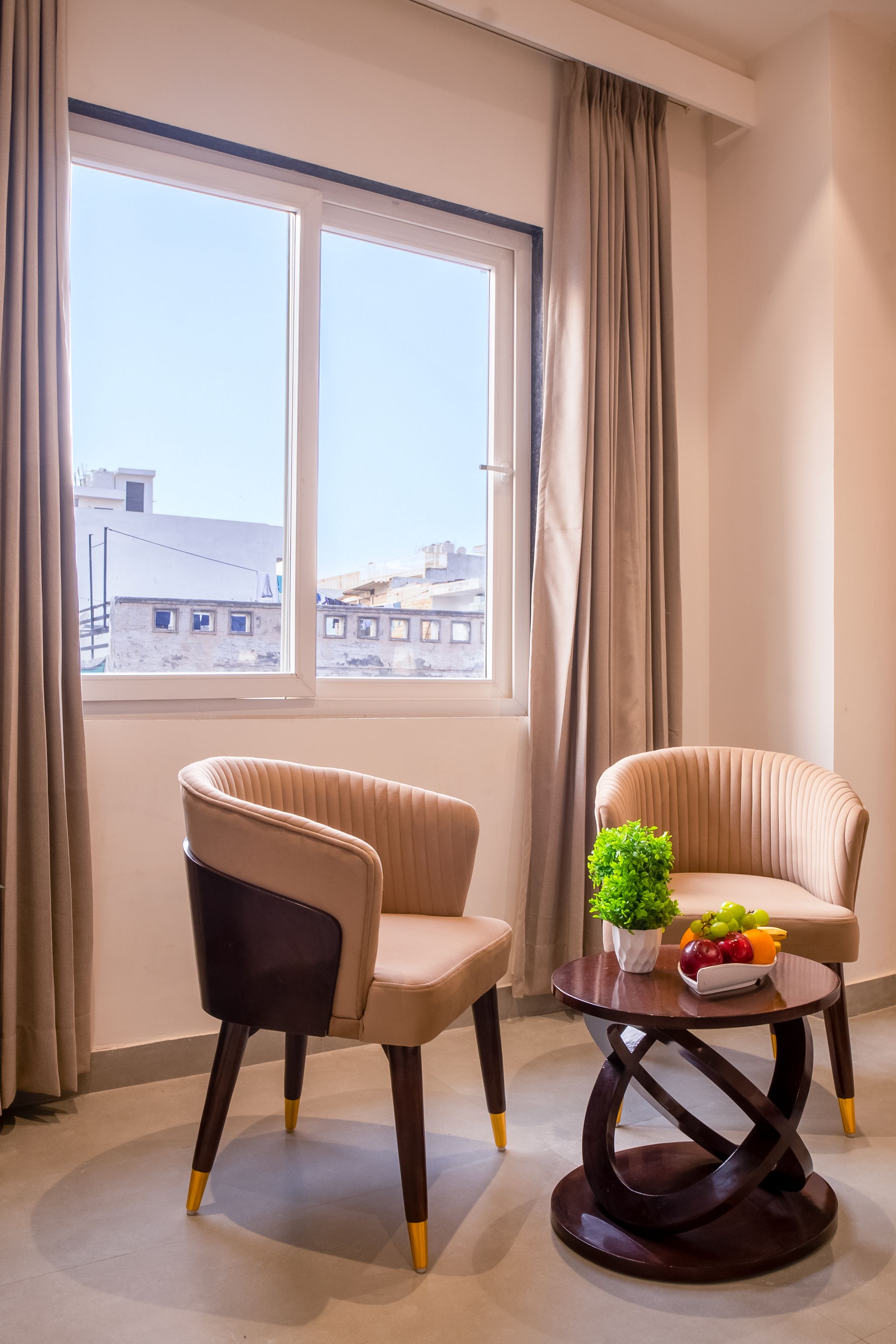  Miran Hotel & Suites - Mathura Road Faridabad Deluxe Room 5