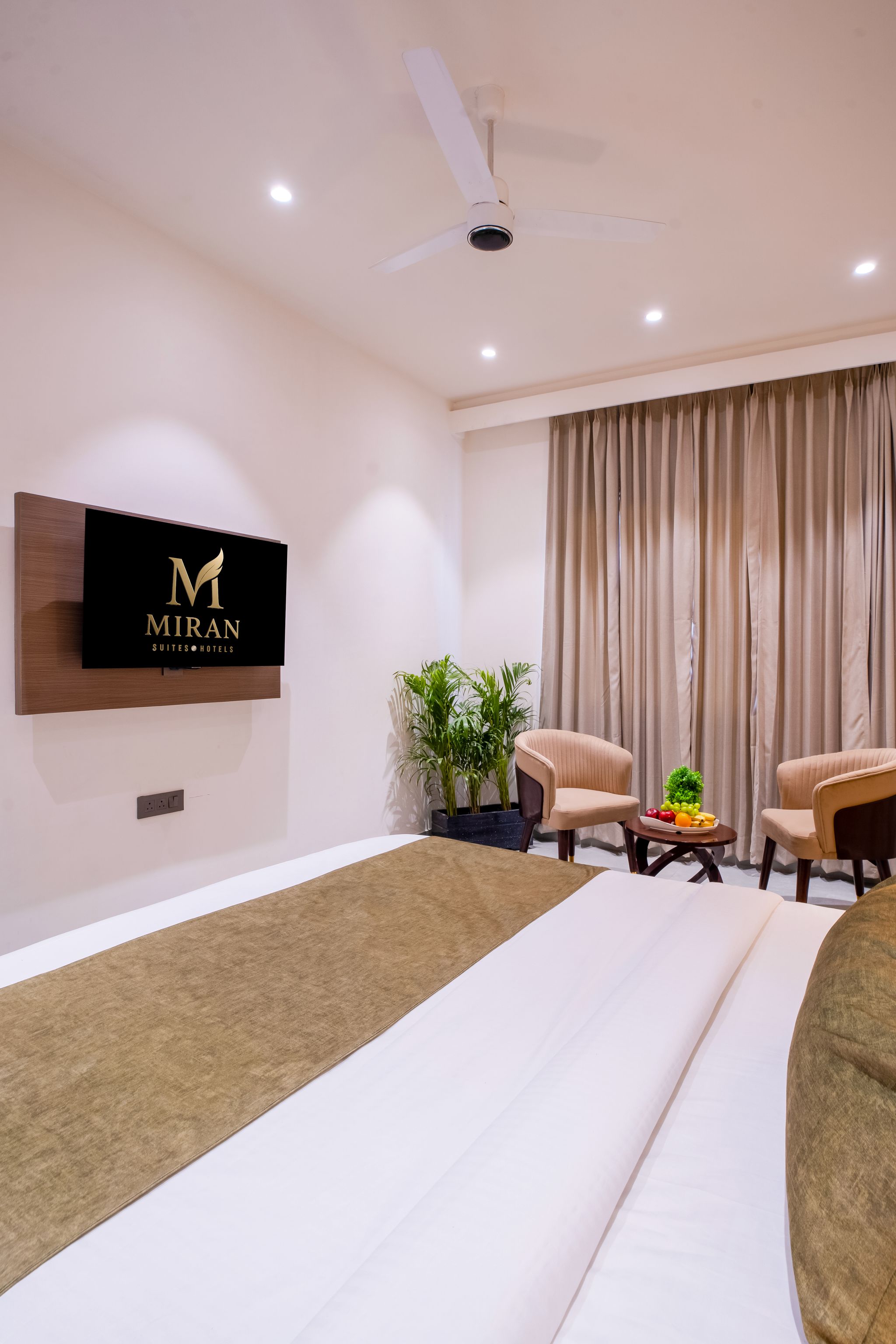  Miran Hotel & Suites - Mathura Road Faridabad Deluxe Room 6