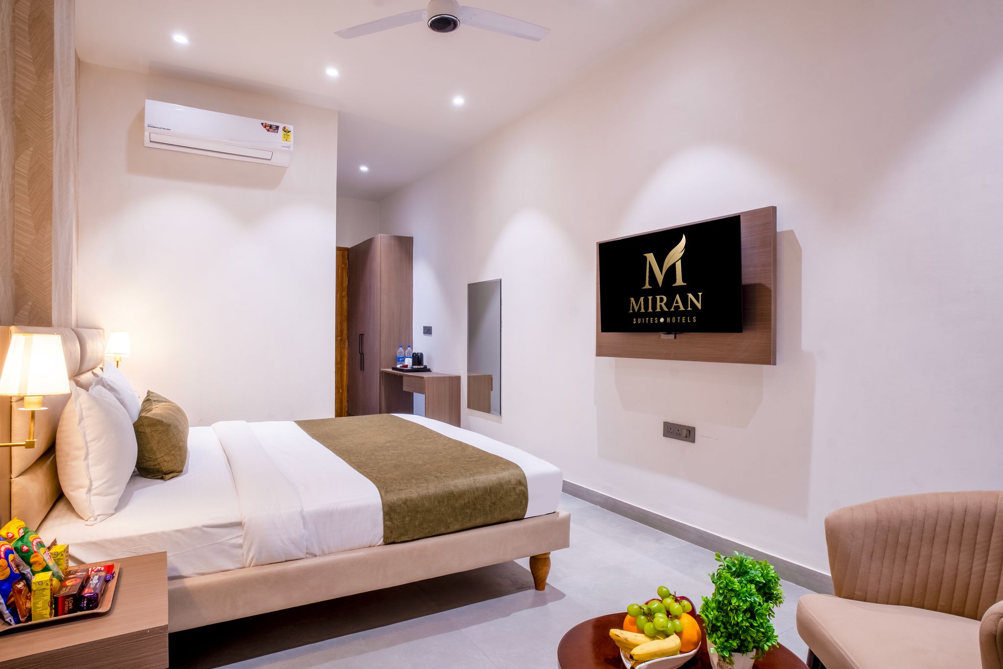  Miran Hotel & Suites - Mathura Road Faridabad Deluxe Room 2