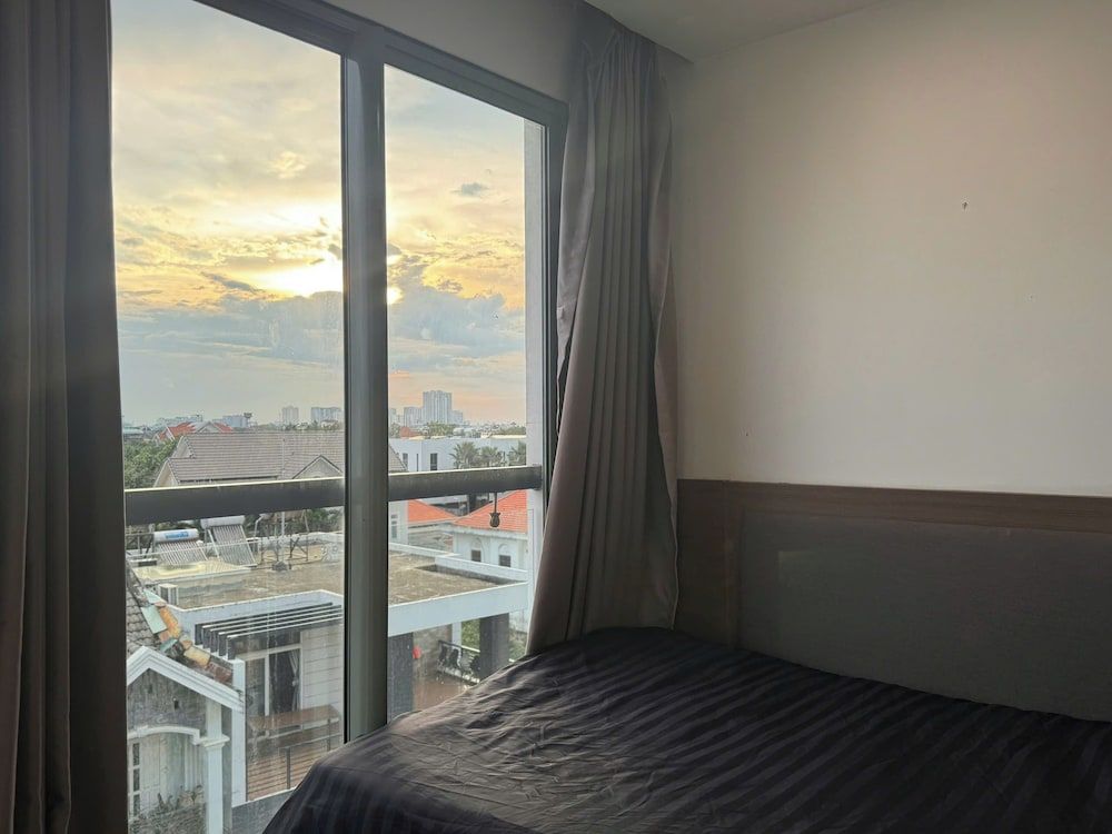 Uhouse - MELIA Thao Dien Hotel & Apartment Deluxe Apartment, 2 Bedrooms, City View 2