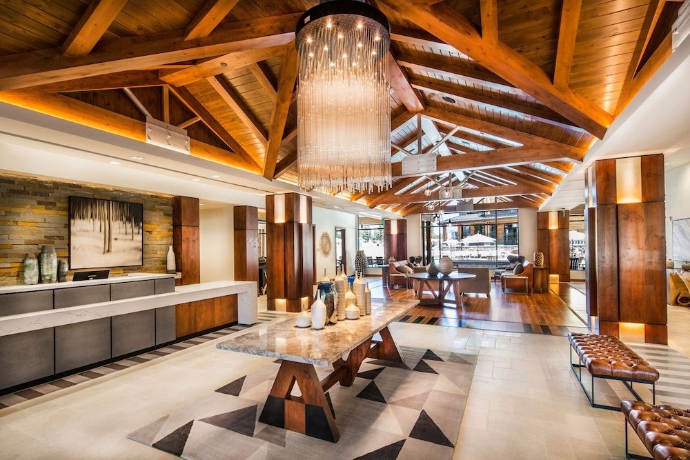 Luxury 4bdr Residence Steps From Heavenly Village 4 Bedroom Condo Condo, 4 Bedrooms 2