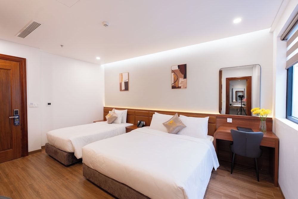 Golden Mountain Hotel Phu Quoc Junior Triple Room 3