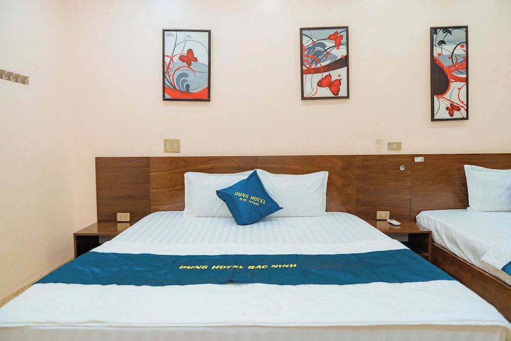 Sky 2 Hotel Luxury Double Room, Balcony 3