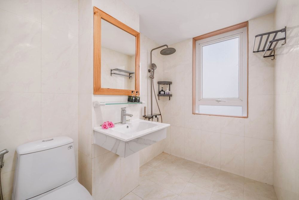 Haya Hotel Da Nang Superior Double Room 7