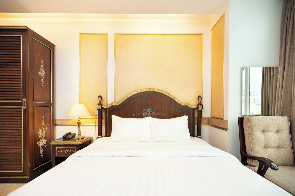 Deluxe Studio, City View