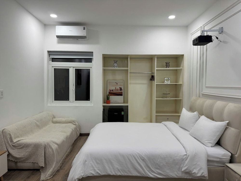 Executive Studio Suite
