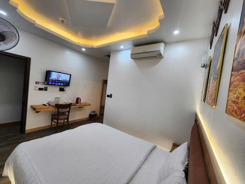 Thành Nam Hotel Standard Queen 4