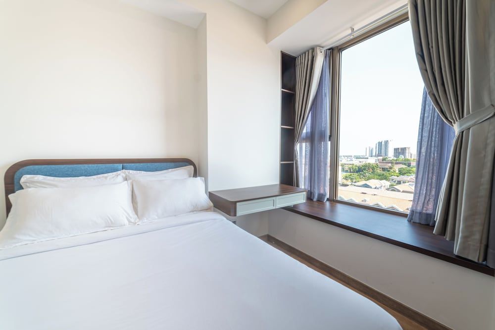 Apartment, 2 Bedrooms, Balcony, City View