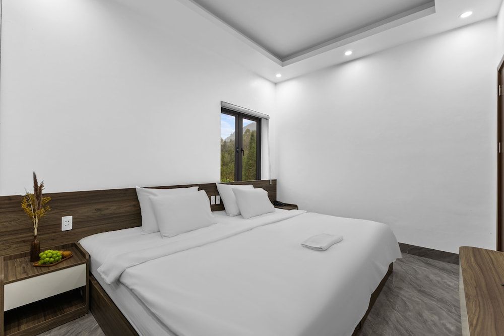 Ha Giang Hill Hotel Deluxe Double or Twin Room 7