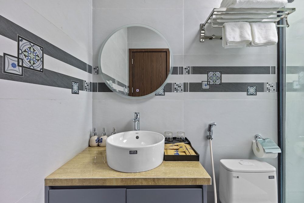 Ha Giang Hill Hotel Suite, Balcony, Mountain View 11