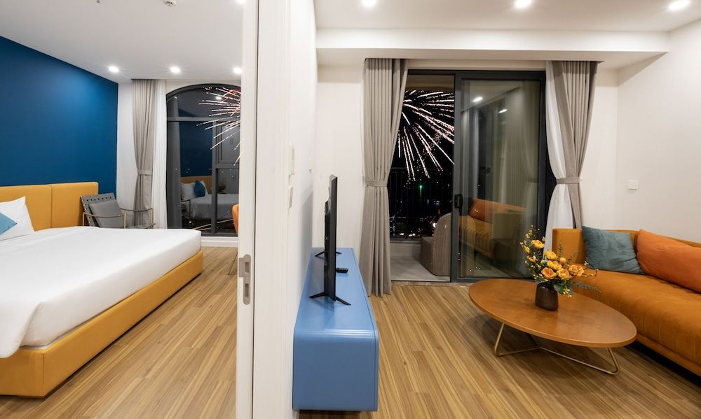 Skywave Apartment Firework Delight Luxury Apartment, 1 Bedroom, Balcony, Sea View 16