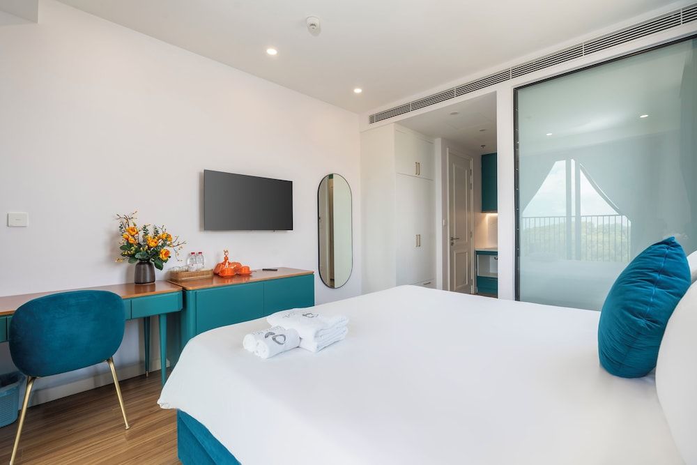 Skywave Apartment Firework Delight Deluxe Apartment, 2 Bedrooms, Balcony, Mountain View 10