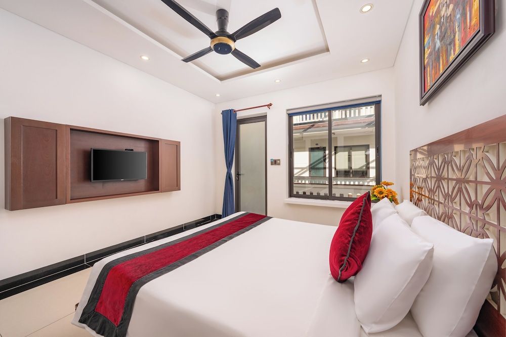 CocoPalm Hoi An River Beach By JM Villas Deluxe Double Room, 1 King Bed, Pool Access, Pool View 2