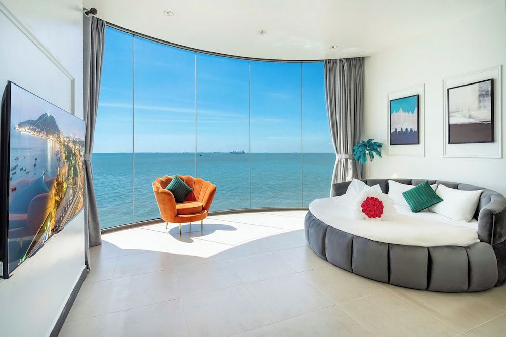 Luxury Villa, 4 Bedrooms, Ocean View, Beachfront
