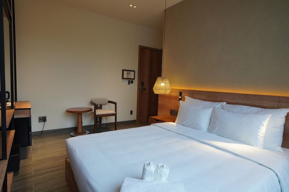 Double Room, Mountain View
