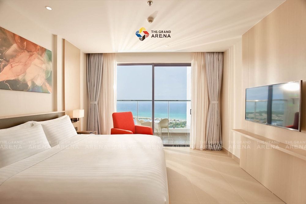 The Grand Arena Cam Ranh Hotel & Resort Family Suite One Bedroom Ocean Breeze 4