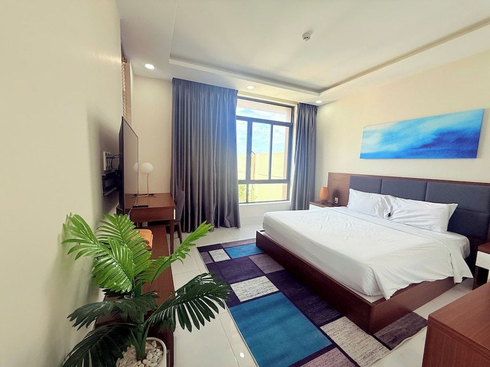 Deluxe Villa Beach Front Deluxe Villa, Beachside 6