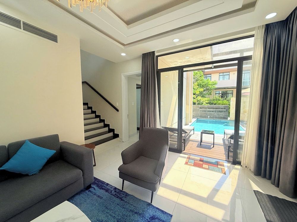 Deluxe Villa Beach Front Deluxe Villa, Beachside 23