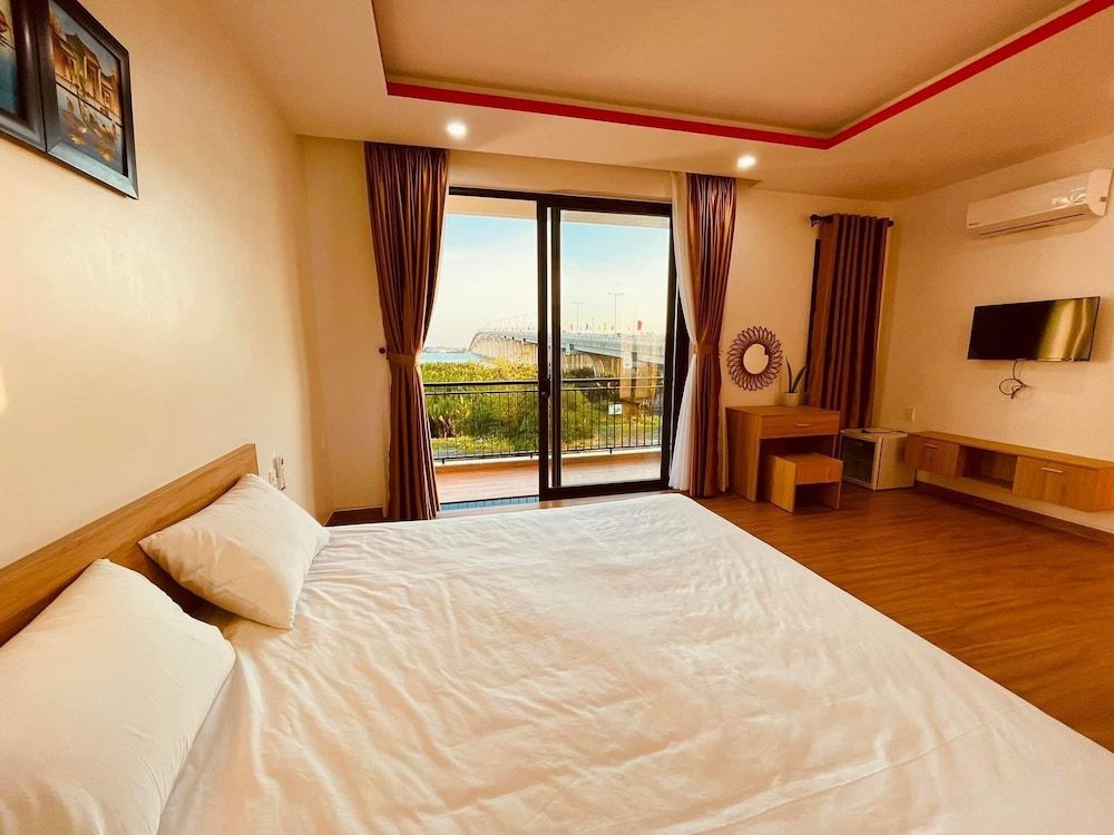 Le riverside Villa Hoi An by Hometown Luxury Villa, Pool View 14