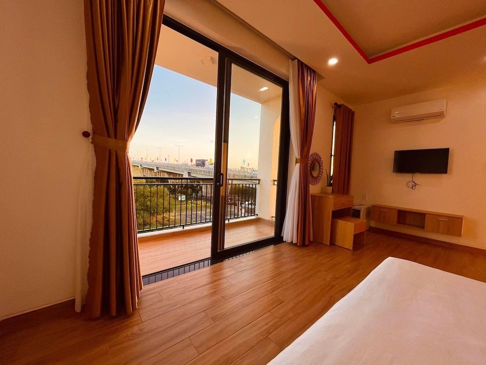 Le riverside Villa Hoi An by Hometown Luxury Villa, Pool View 7