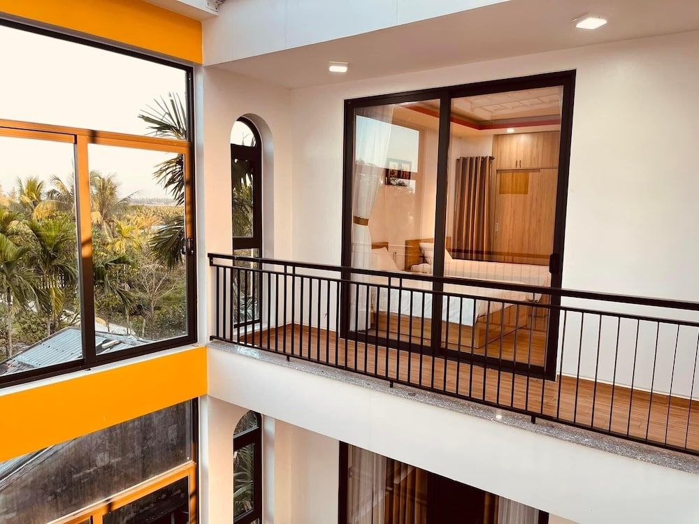 Le riverside Villa Hoi An by Hometown Luxury Villa, Pool View 5