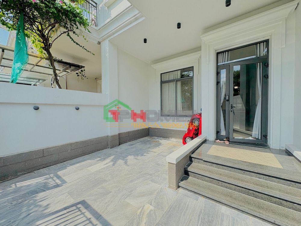 Villa, Balcony, Garden View
