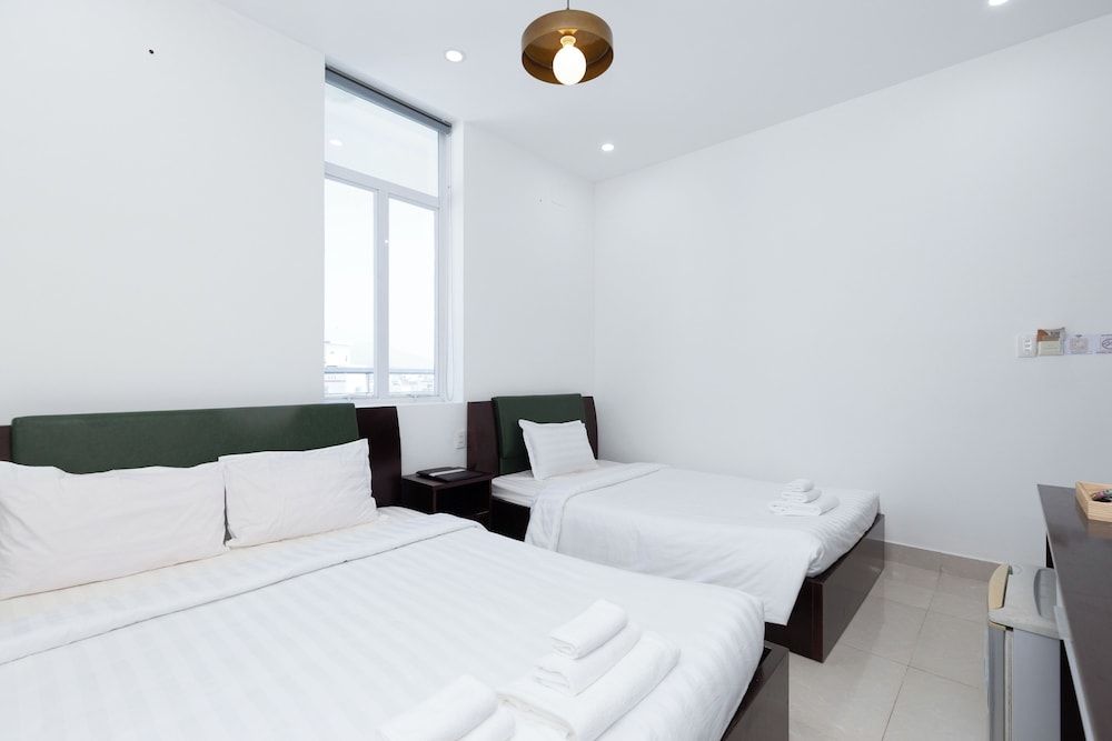 Triple Room, Mountain View