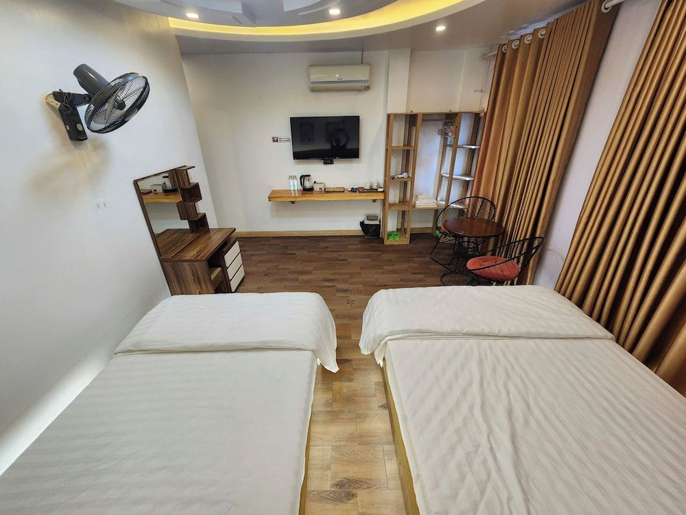 Thành Nam Hotel Superior Triple Room 5