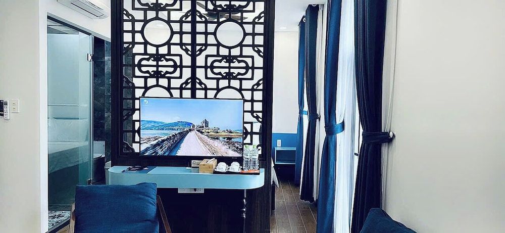 PEARL HOTEL PHU QUOC Family Quadruple Room, City View 5