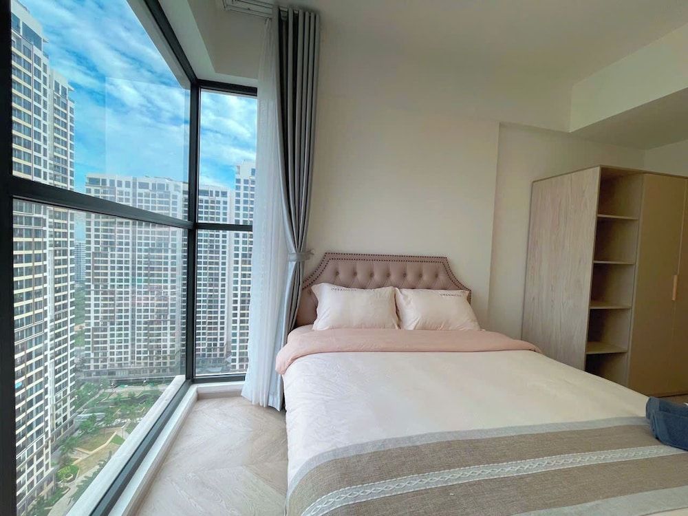 Premium Apartment, 2 Bedrooms, Balcony, Pool View