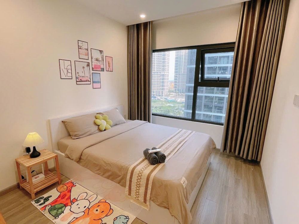 Senior Apartment, 1 Bedroom, Balcony, Pool View
