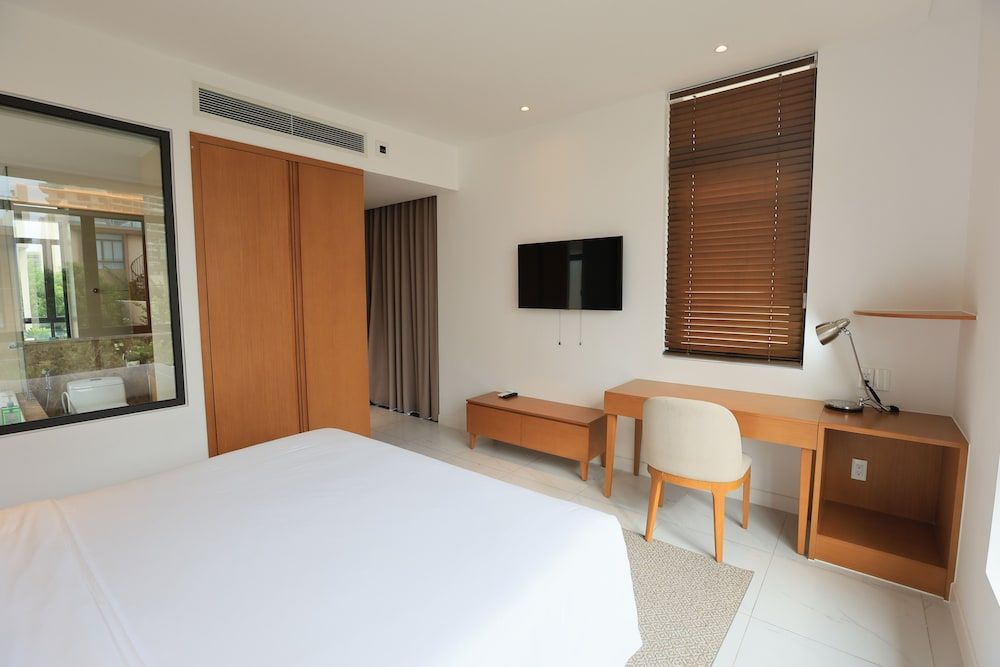 OCEAN BREEZE VILLA CAM RANH Deluxe Room 2