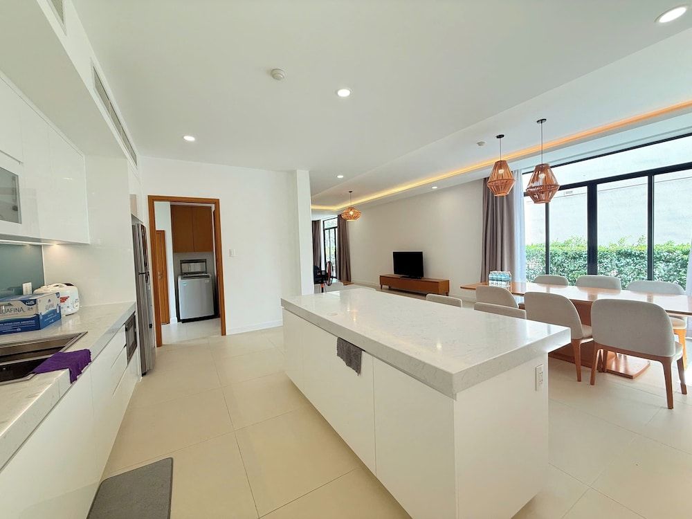 Luxury Villa Beach Front Luxury Villa, 3 Bedrooms, Private Pool, Sea Facing 11