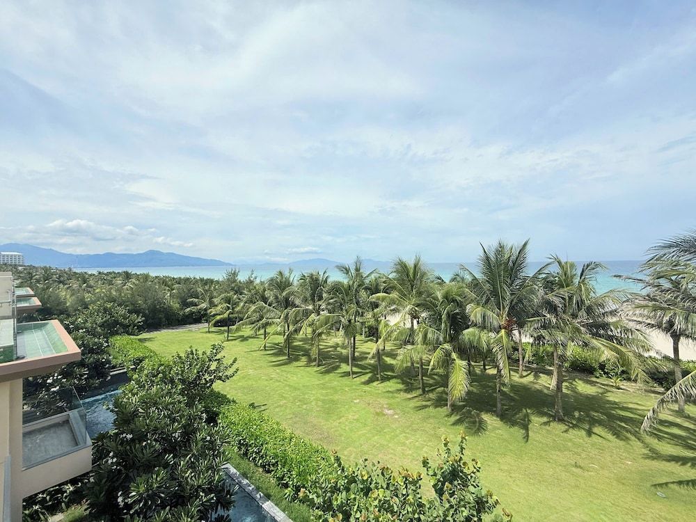 Luxury Villa Beach Front Luxury Villa, 3 Bedrooms, Private Pool, Sea Facing 26