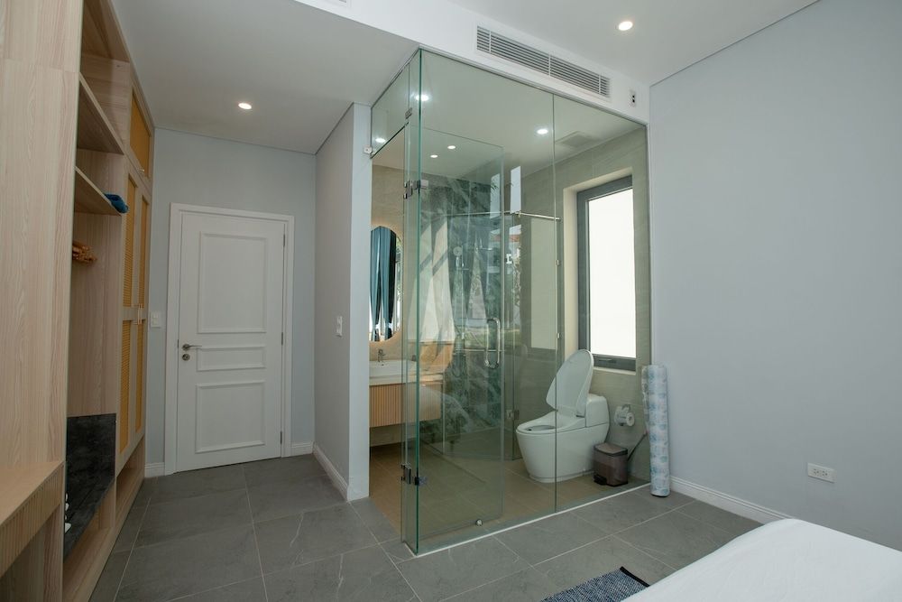 Solar LuxStay Villa - Long Beach Deluxe Villa, 2 Bedrooms, Ocean View, Beachfront 28