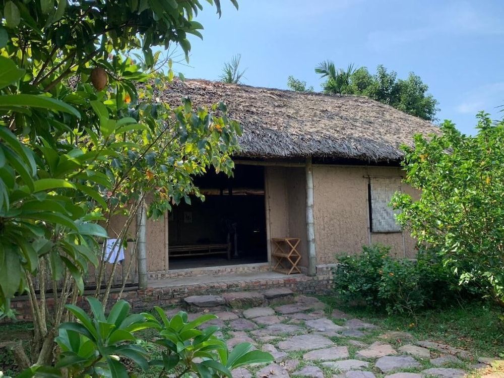 Superior Chalet, 2 Queen Beds, Garden View