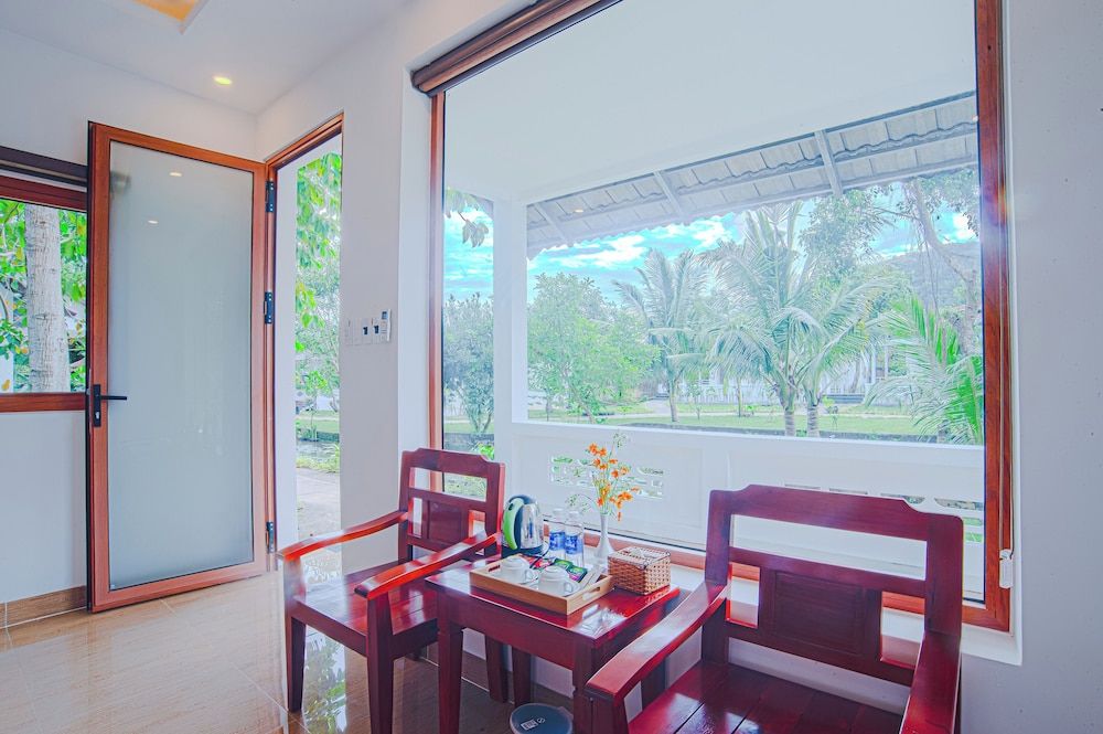 YNG - LUXOR RESORT PHU QUOC Flower Stream Family Bungalow (Triple) 4