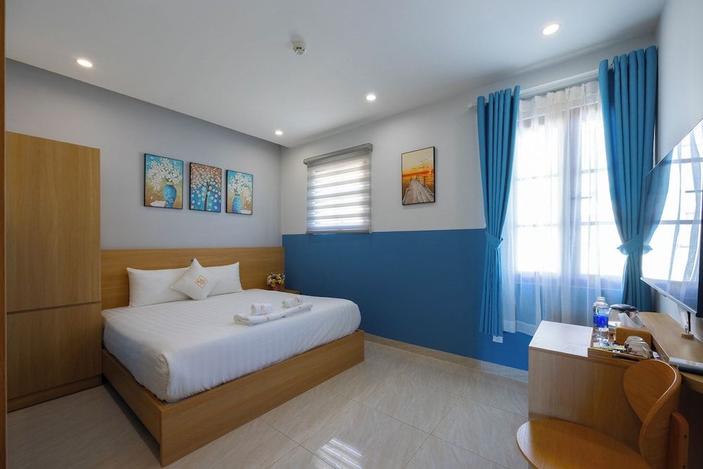 Lotus Home Cafe – Budget Standard Room, City View 5