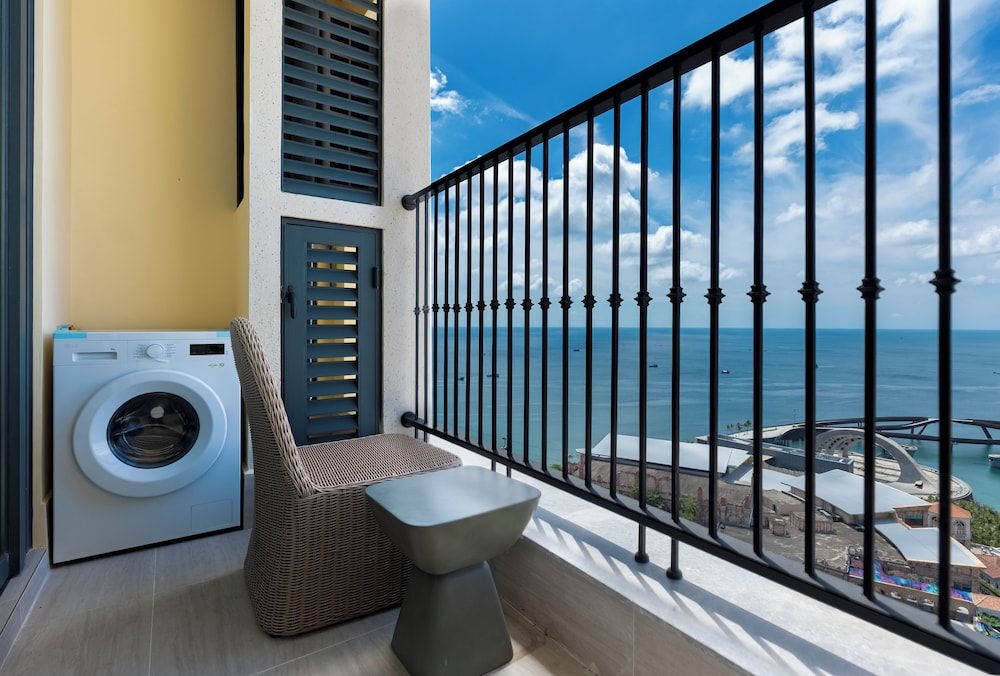 Atermis Regency Hillside Phu Quoc - Sea & Fireworks View Atermis Two Bedrooms Dual Key - Firework and Ocean View 34