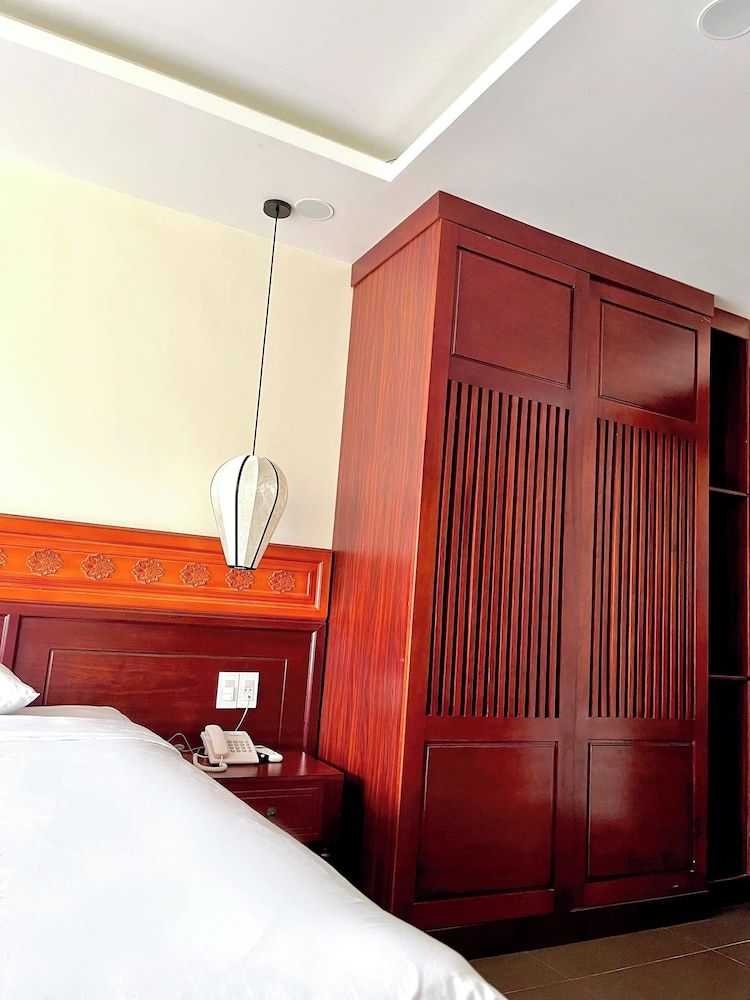 Virgo Villa Que Hoi An Deluxe Double Room with River View 5