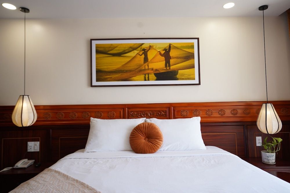 Virgo Villa Que Hoi An Deluxe Double Room with River View 10