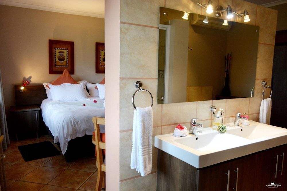 Kududu Guest House Garden Room 15